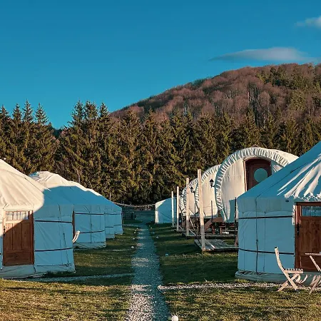 Glamping Spiritul Zimbrului 3* Vama Buzăului