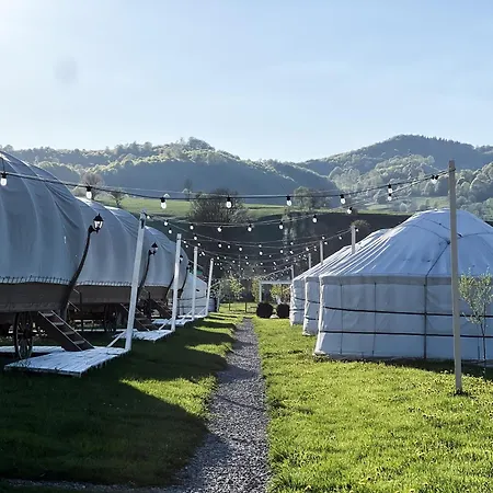 Luxe tent Glamping Spiritul Zimbrului Vama Buzăului