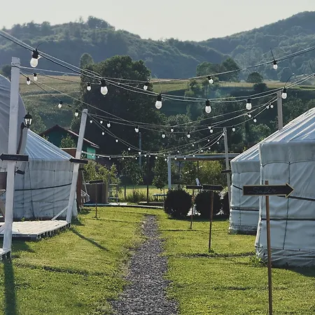 Glamping Spiritul Zimbrului Luxe tent 3*